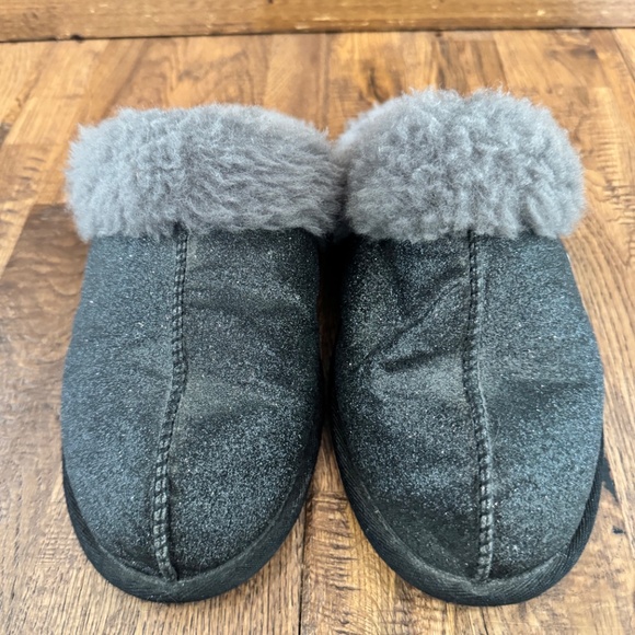 UGG Scuffette II Sparkle Slippers Black Sheepskin Women's Size 8 - Picture 3 of 9